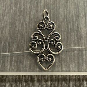 RETIRED James Avery Jubilant Heart